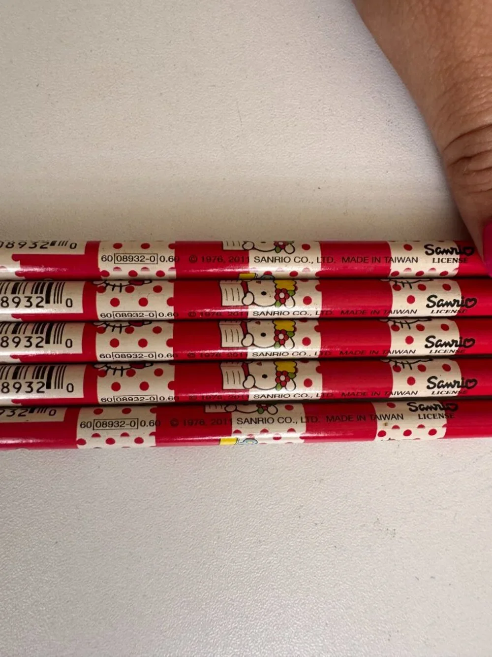 Sanrio Hello Kitty HB #2 Pencil Set of 5 2011 Kawaii Made in Taiwan